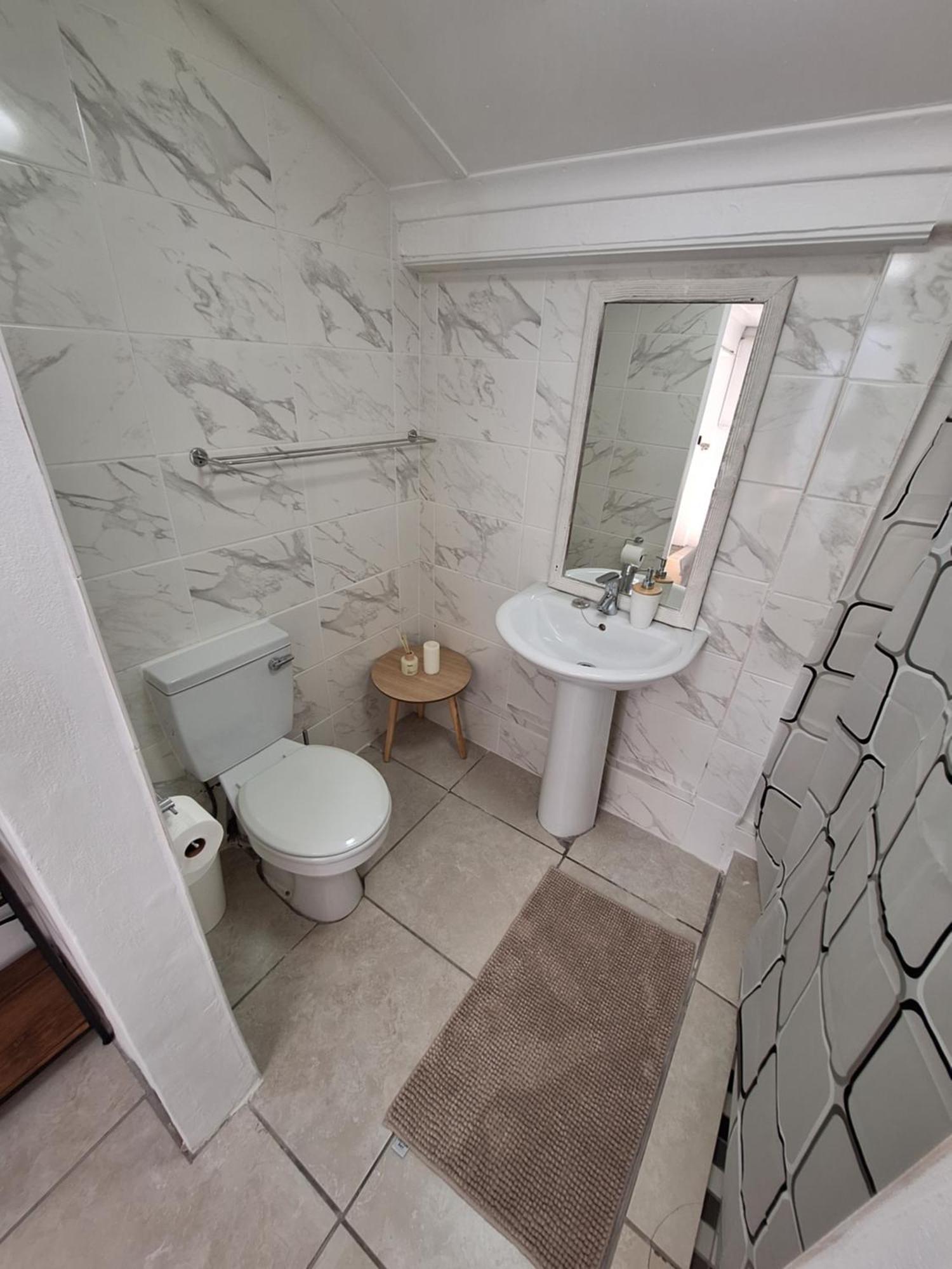 Little Miracle Apartment Worcester Bagian luar foto
