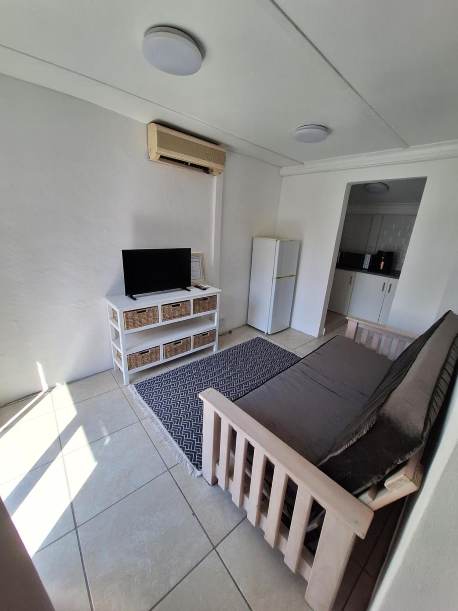 Little Miracle Apartment Worcester Bagian luar foto