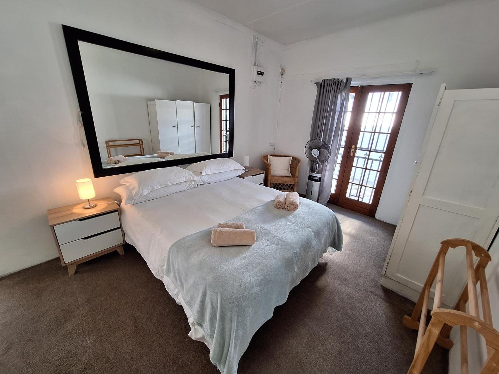 Little Miracle Apartment Worcester Bagian luar foto